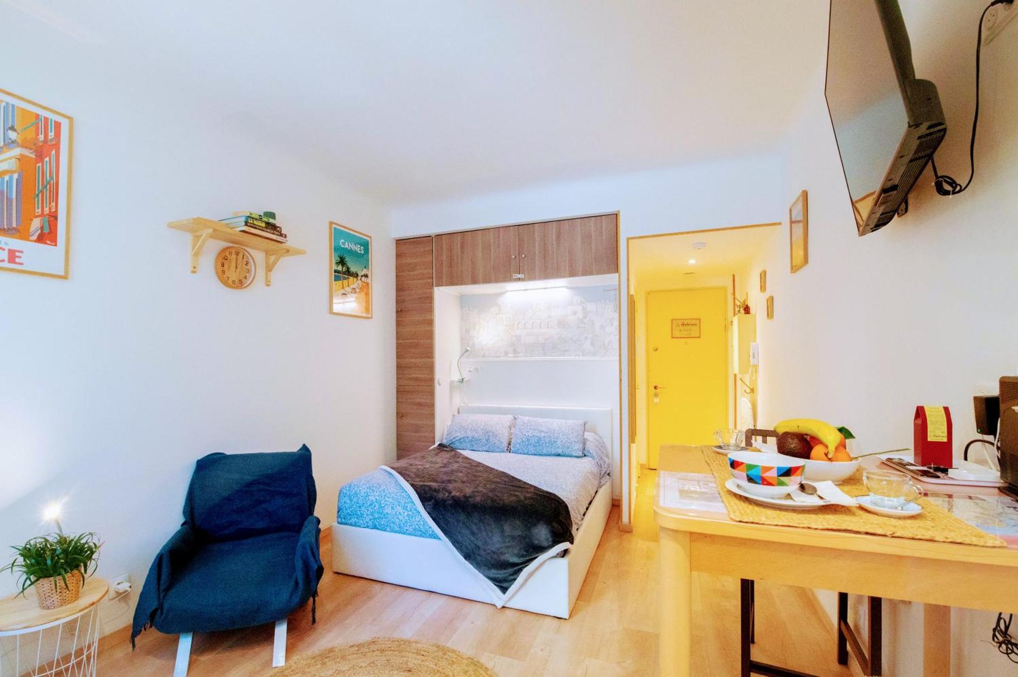 Apartamento Haliviera - Golden Square, 1Min From Beach Niza Exterior foto